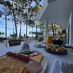 Andi Hotel 3*