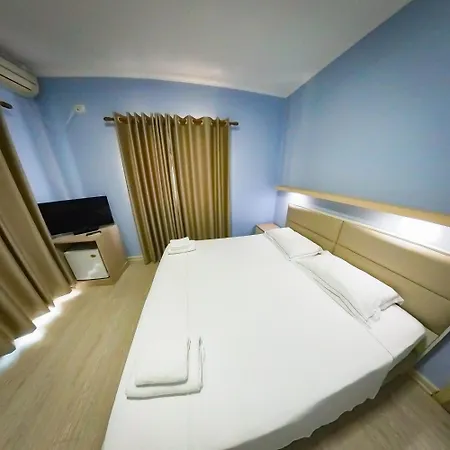 Andi Hotel 3*